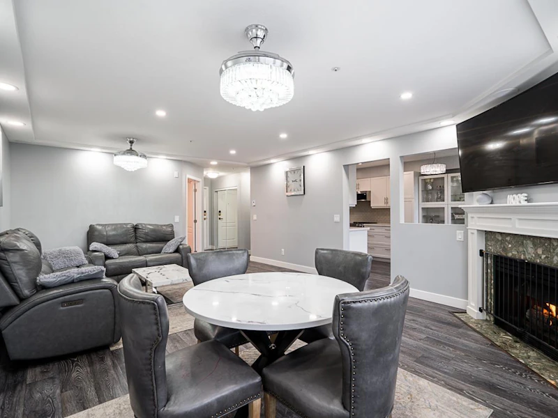 104 - 20443 53rd Avenue, Langley BC V3A 7A6