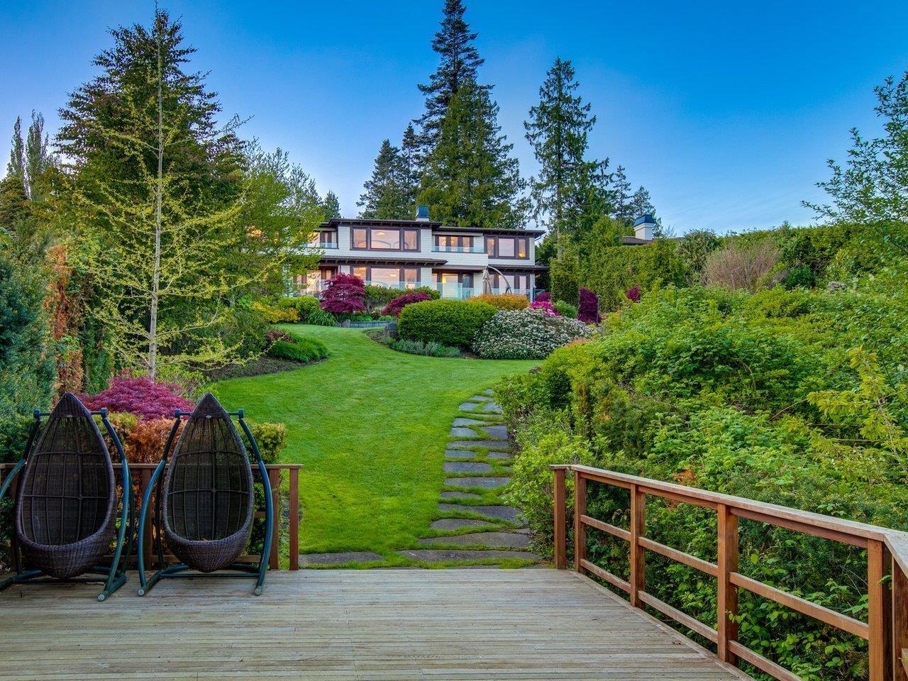 13720 Marine Drive, Surrey, BC, V4B 1A4