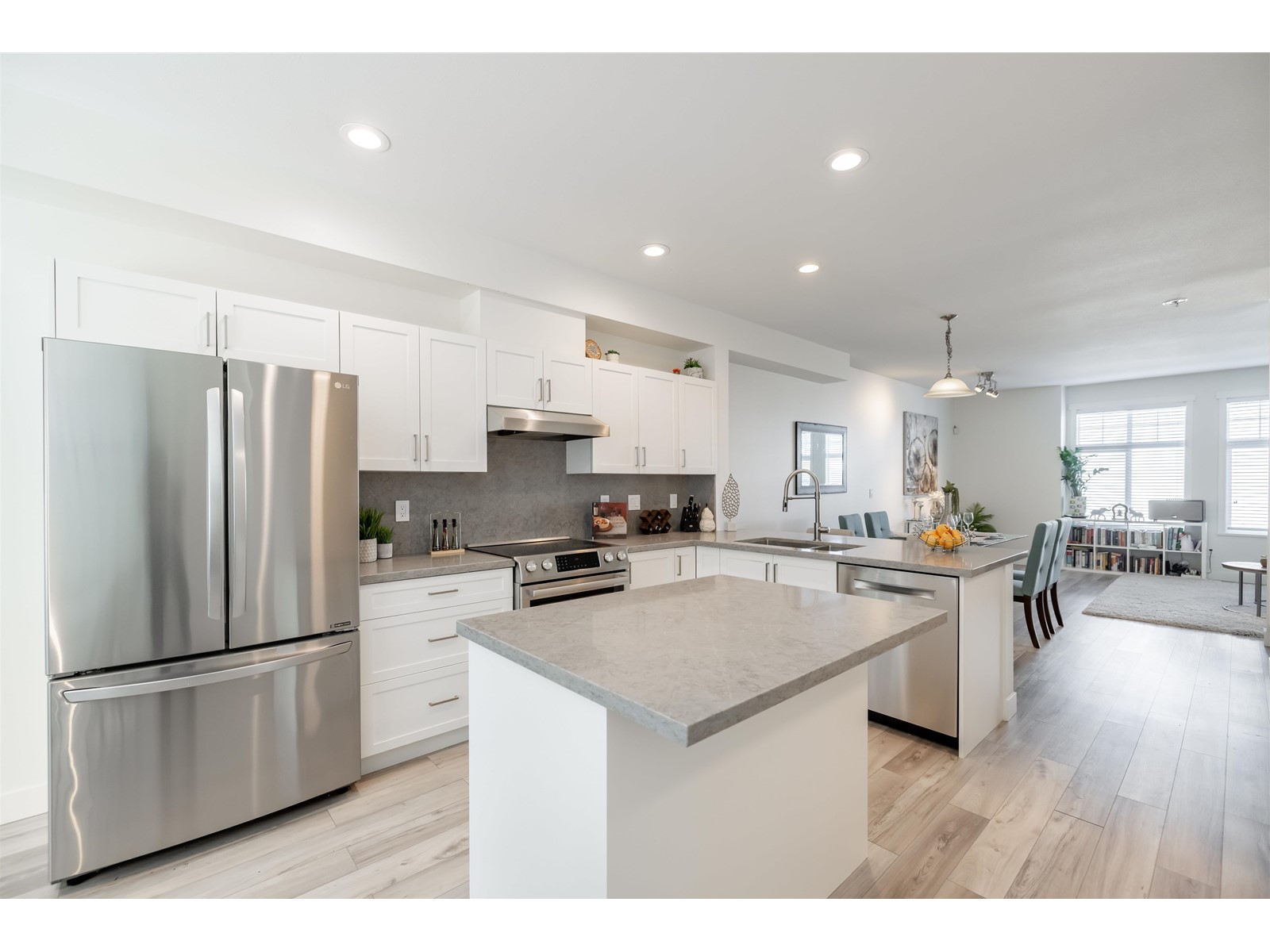 32-16588 Fraser Highway, Surrey, BC, V4N 0G5