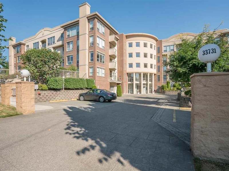 109 - 33731 Marshall Road, Abbotsford BC V2S 1L5