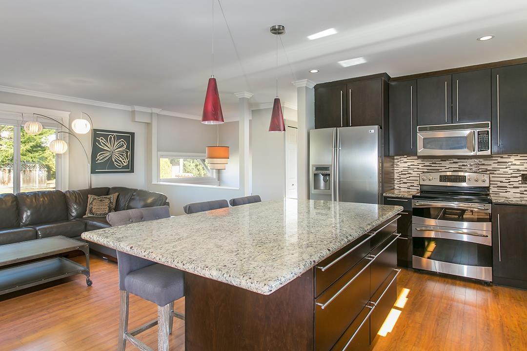13950 Blackburn Avenue, Surrey, BC, V4B 2Z5