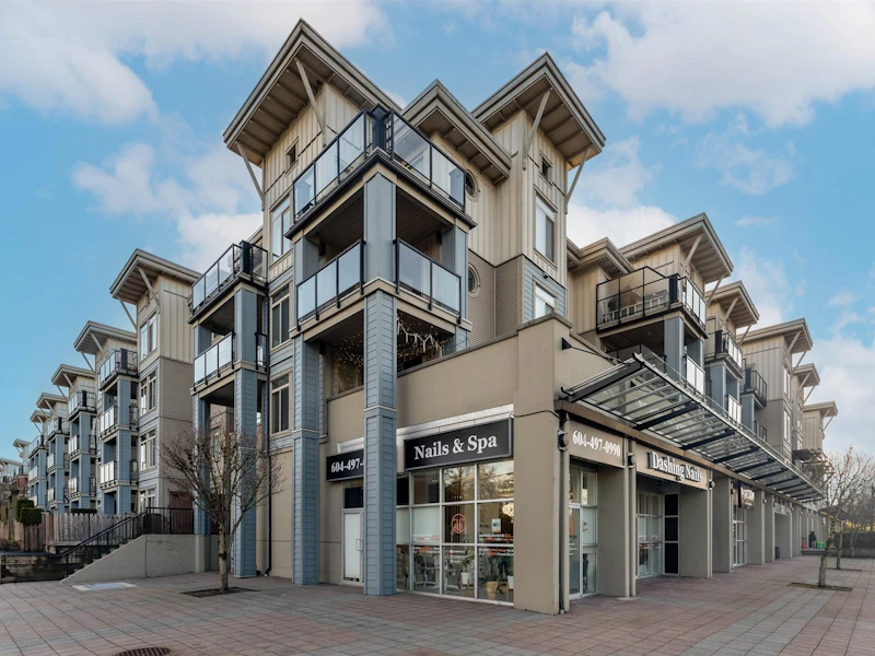 320 - 15380 102a Avenue, Surrey BC V3R 0B3
