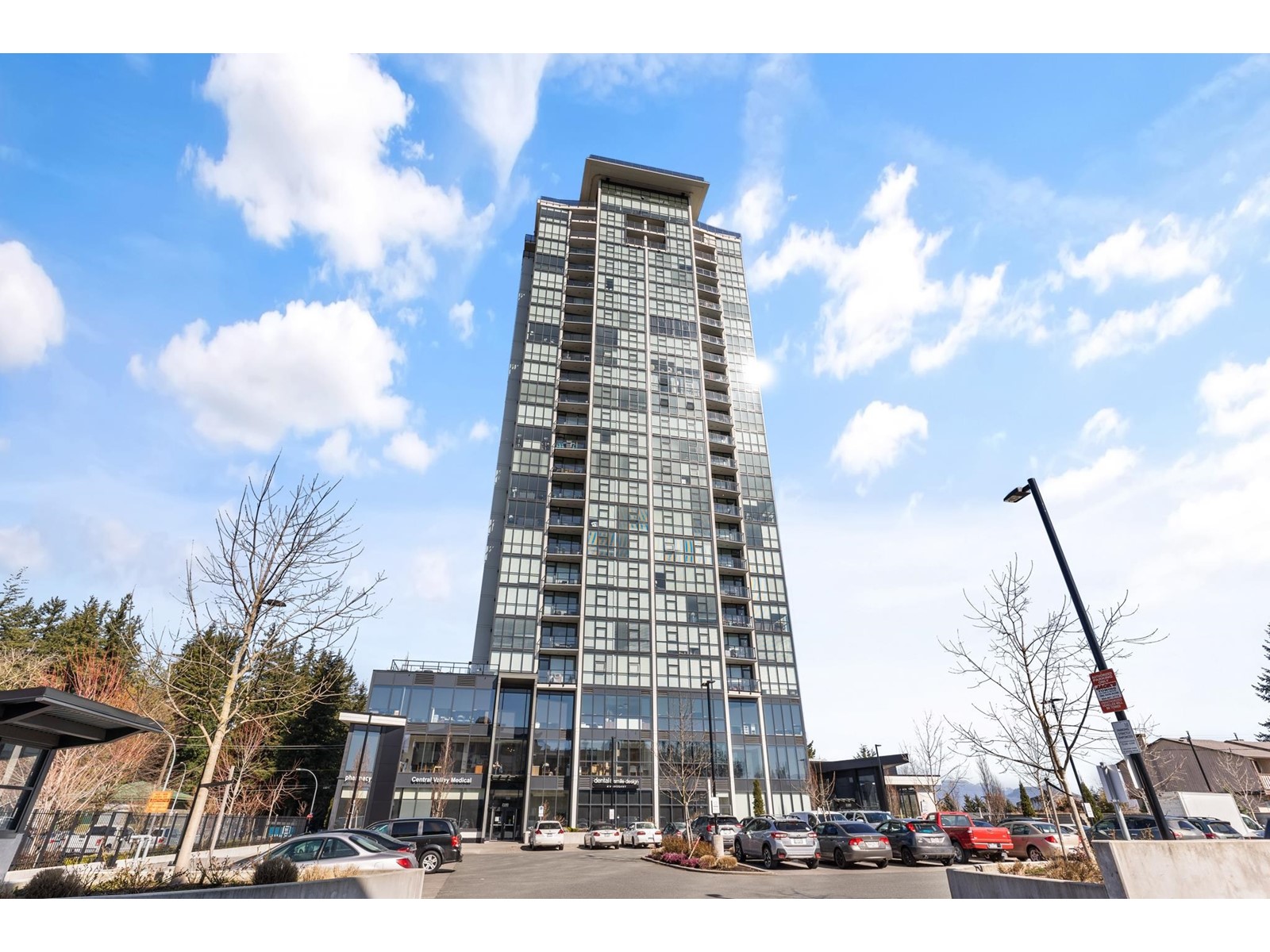 1907-2180 Gladwin Road, Abbotsford, BC, V2S 2Y6