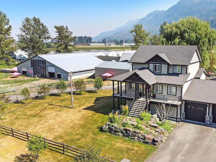 416 Arnold Road, Abbotsford, BC, V3G 1S4