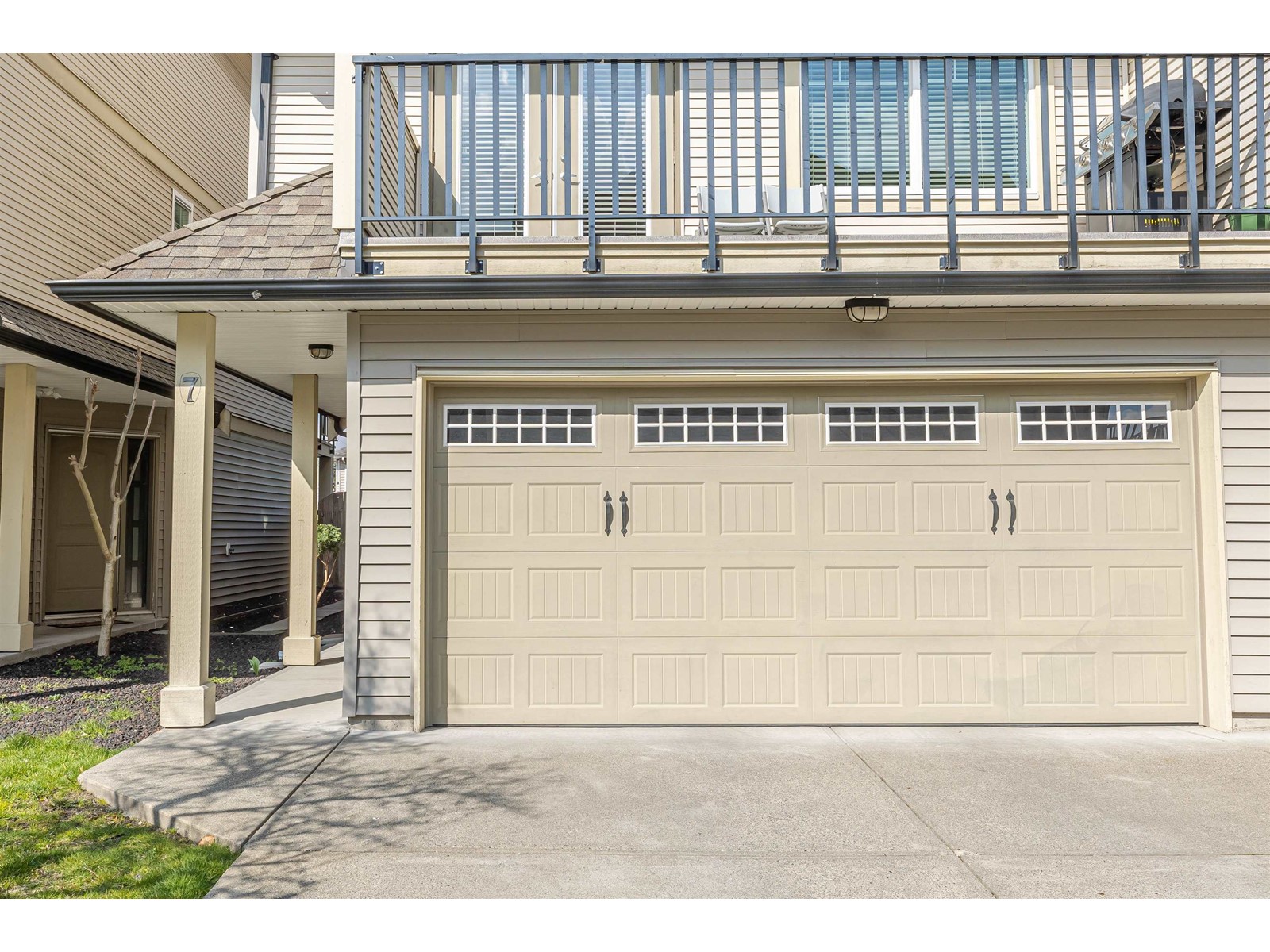 7-8358 121a Street, Surrey, BC, V3W 1T6
