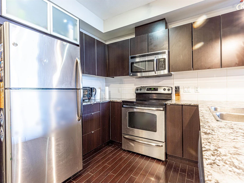 318 - 9655 King George Boulevard, Surrey BC V3T 0C7
