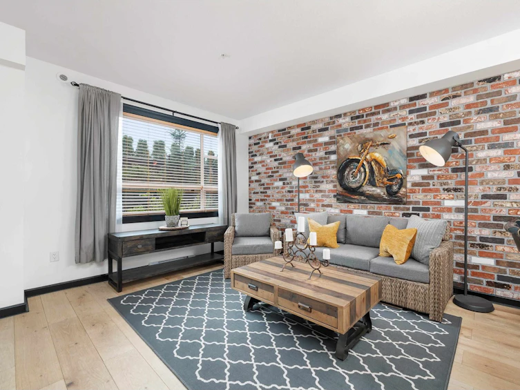 110-14588 Mcdougall Drive, Surrey, BC, V4P 0H1