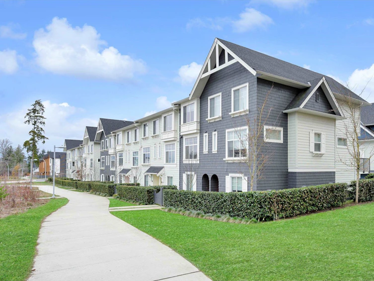 45-16678 25 Avenue, Surrey, BC, V3S 9V2