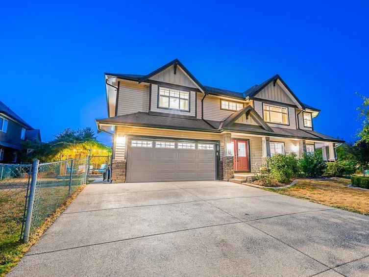3355 273b Street, Langley, BC, V4W 4A7