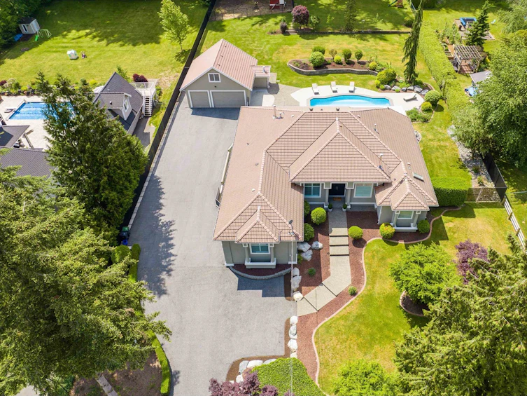 24088 61 Avenue, Langley, BC, V2Y 1M5