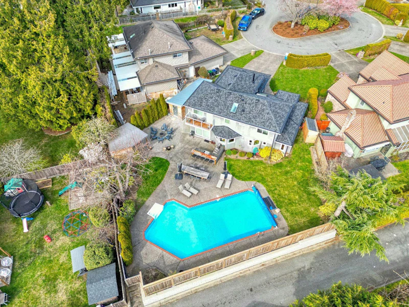 1645 138b Street, Surrey BC V4A 9J8