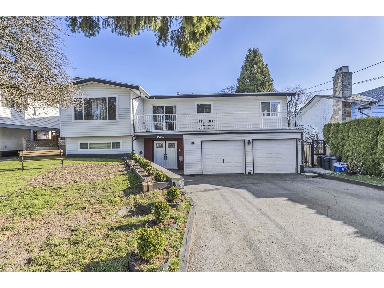 11584 77a Avenue, Delta, BC, V4C 1M7