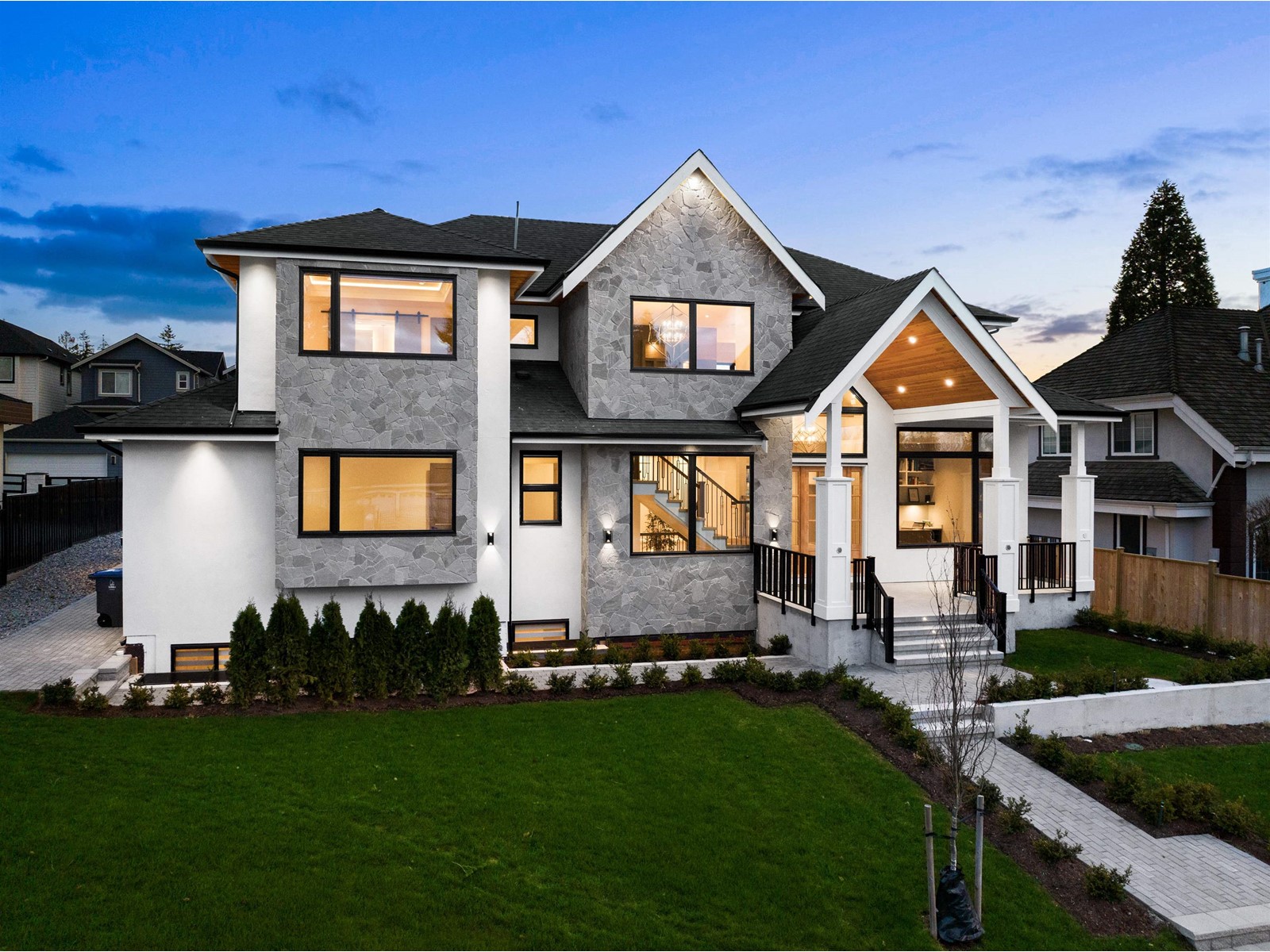 16560 26 Avenue, Surrey, BC, V3Z 9W9