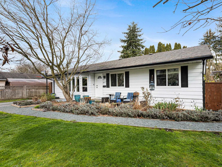 20827 52 Avenue, Langley, BC, V3A 3T7