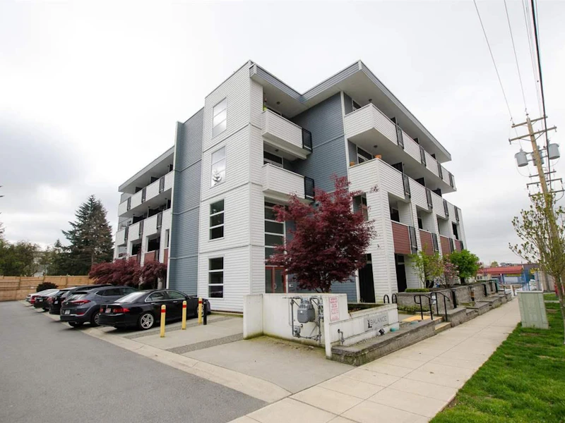 213 - 13678 Grosvenor Road, Surrey BC V3R 5E2