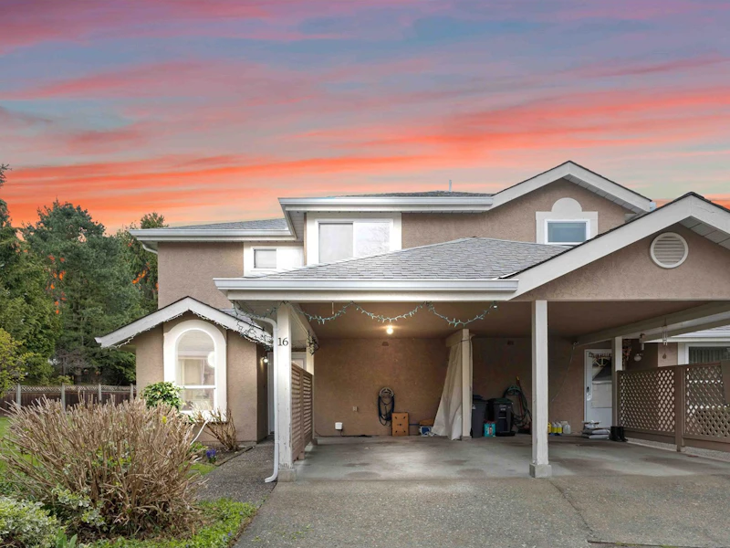 16 - 9540 Prince Charles Boulevard, Surrey BC V3V 1S6