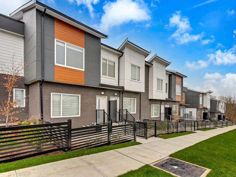 53-9652 162a Street, Surrey, BC, V4N 2E4