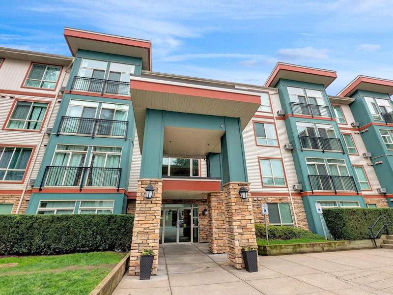 108 - 33485 South Fraser Way, Abbotsford BC V2S 8P9