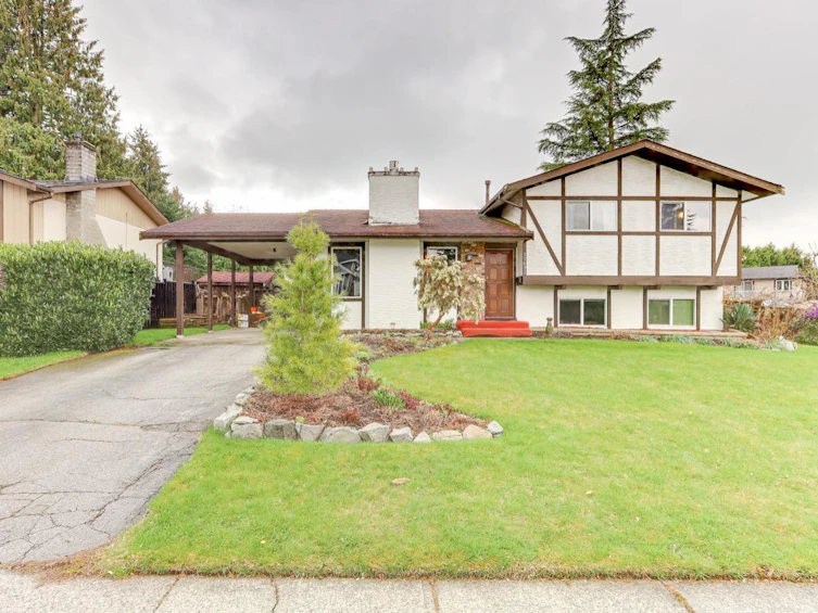 11692 89a Avenue, Delta, BC, V4C 7J6