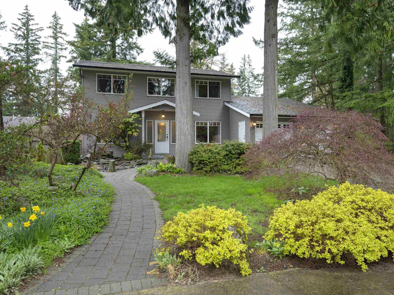 20321 41a Avenue, Langley BC V3A 2Z8