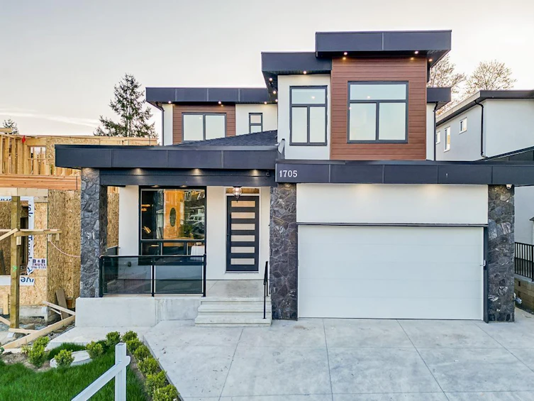 1705 167 Street, Surrey, BC, V3Z 0T3
