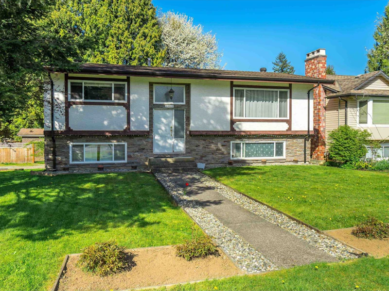 23163 St Andrews Avenue, Langley BC V1M 0B6