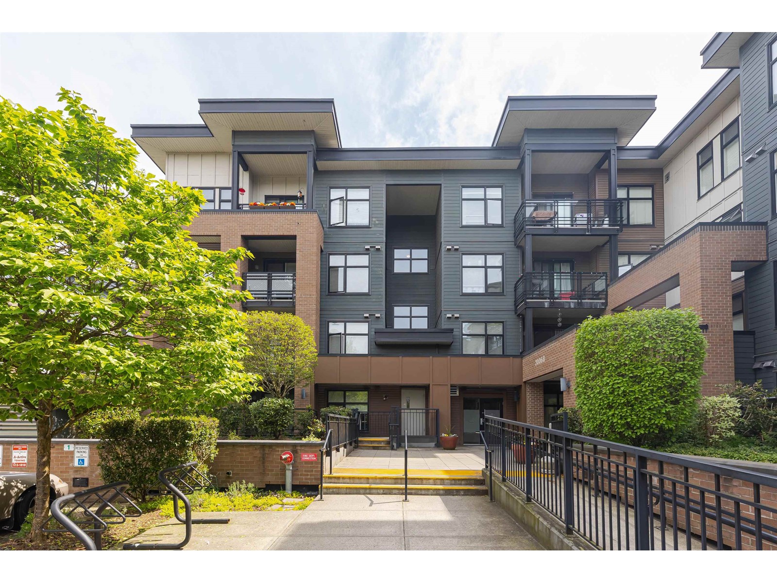 112-20068 Fraser Highway, Langley, BC, V3A 0H2
