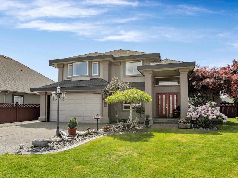 18918 62b Avenue, Surrey BC V3S 8S3