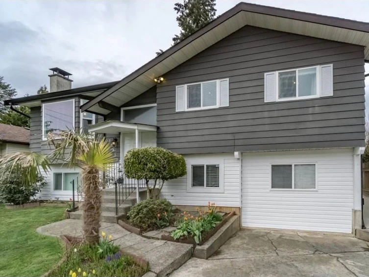 14917 92 Avenue, Surrey, BC, V3R 1B9