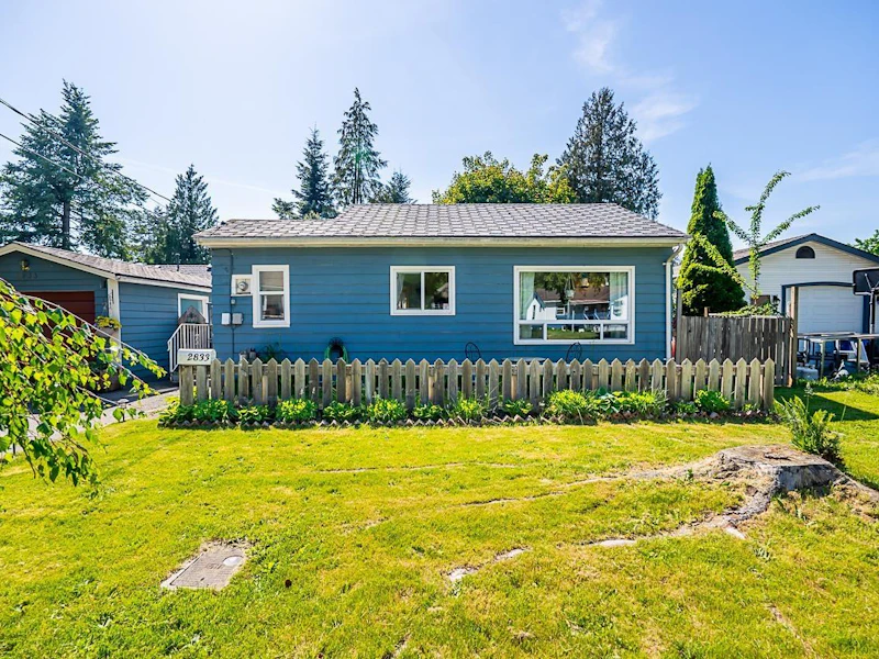 2833 Maple Street, Abbotsford BC V2S 3Y9