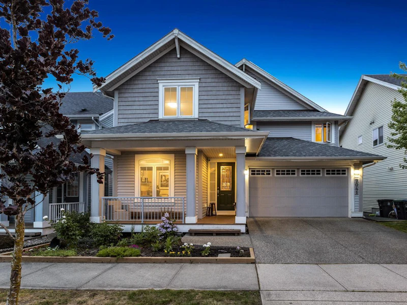 7041 177a Street, Surrey BC V3S 7V3
