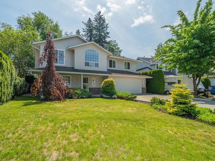 35136 Christina Place, Abbotsford, BC, V2S 8H1