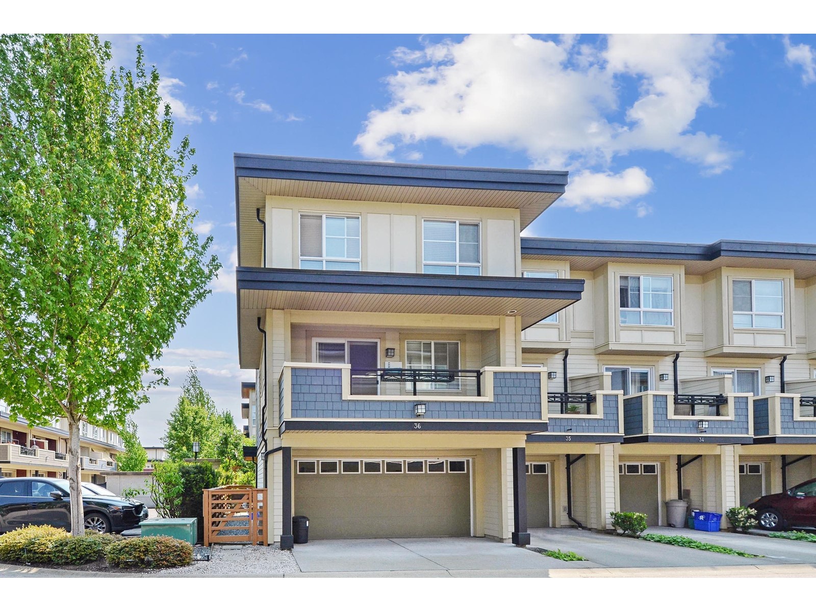 36-19477 72a Avenue, Surrey, BC, V4N 6M2