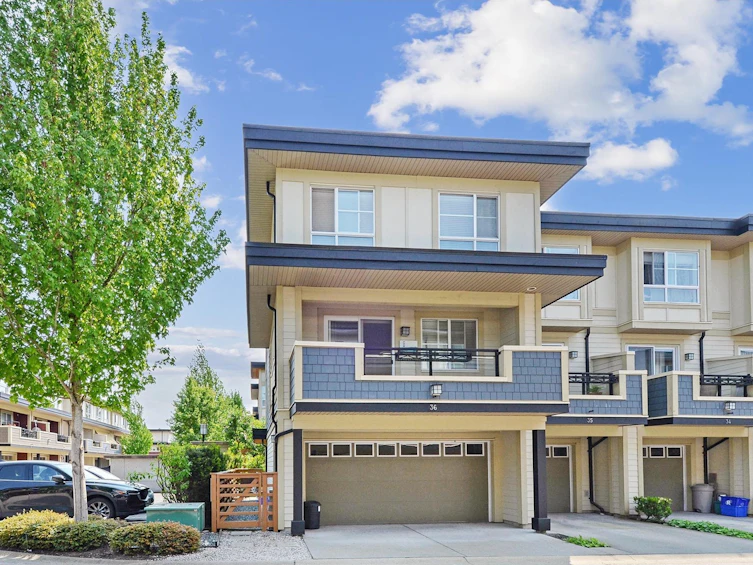 36-19477 72a Avenue, Surrey, BC, V4N 6M2