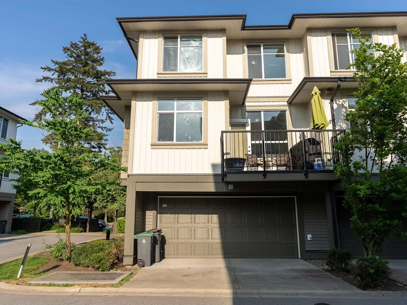 22 - 8355 164th Street, Surrey BC V4N 1E3