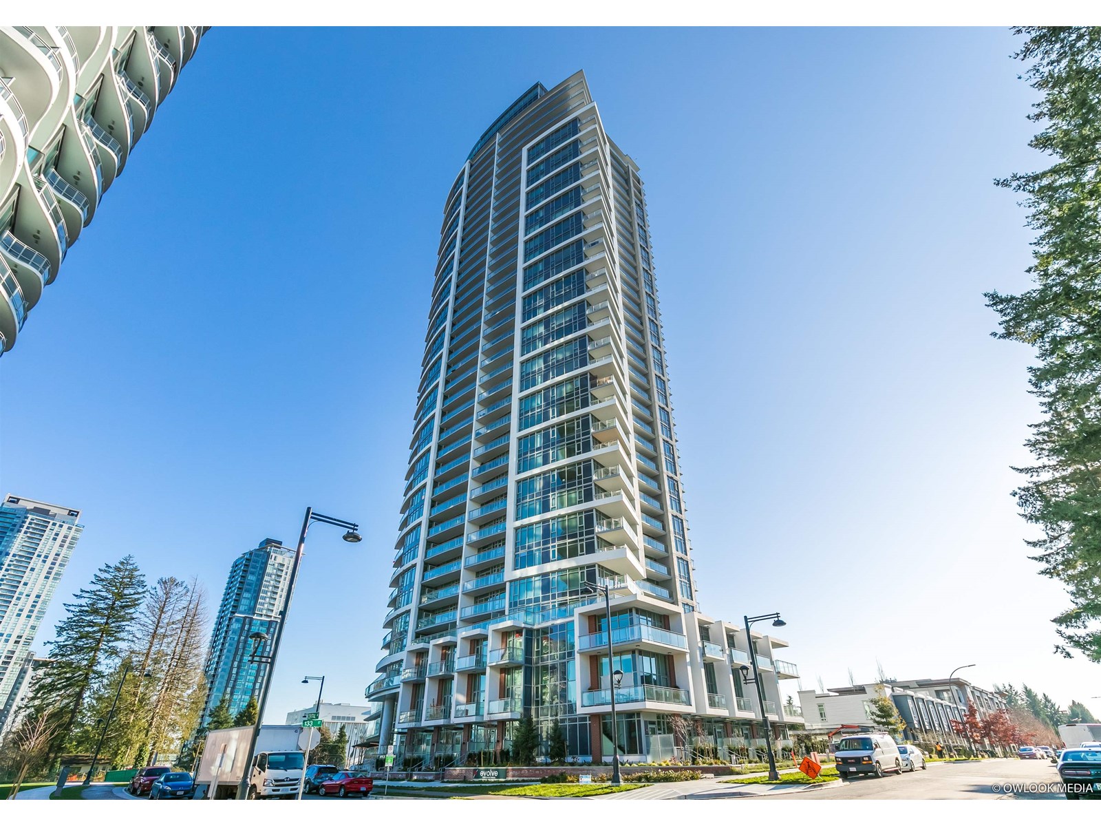 3601-13308 Central Avenue, Surrey, BC, V3T 0M4