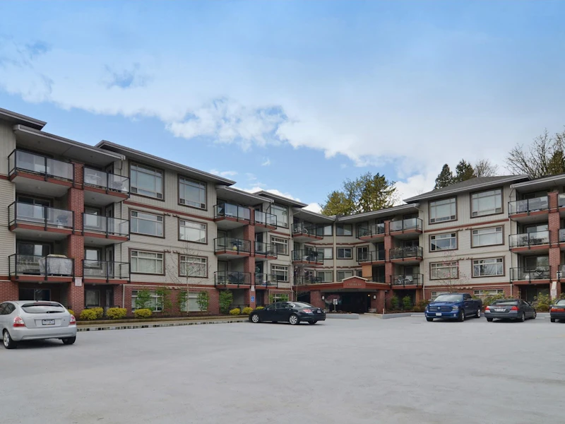 201 - 2233 Mckenzie Road, Abbotsford BC V2S 4A1