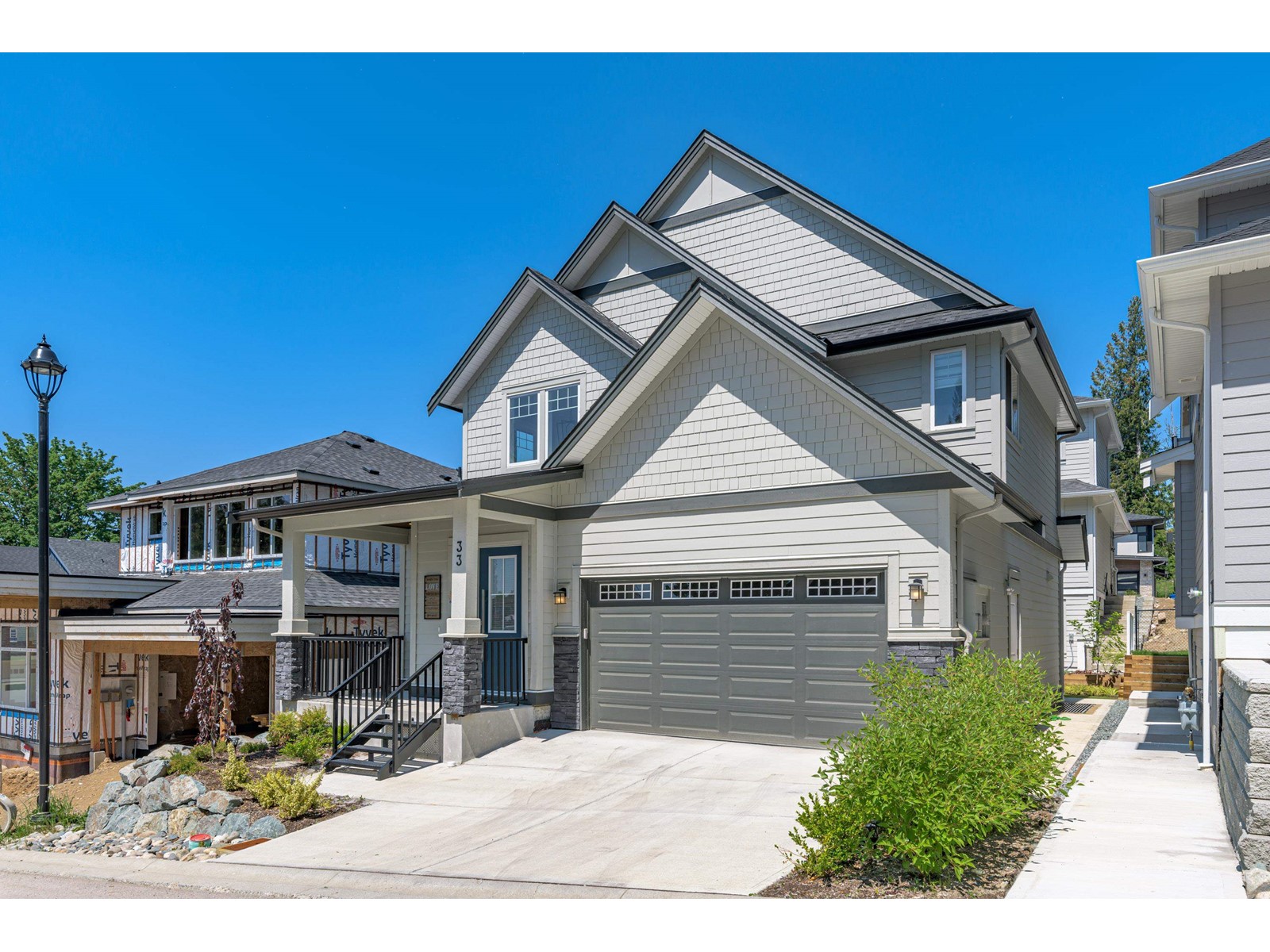 33-4217 Old Clayburn, Abbotsford, BC, V3G 1L5