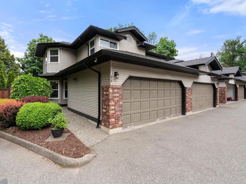 25 - 36060 Old Yale Road, Abbotsford BC V3G 2E9