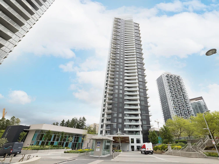 1210-9887 Whalley Boulevard, Surrey, BC, V3T 0P4