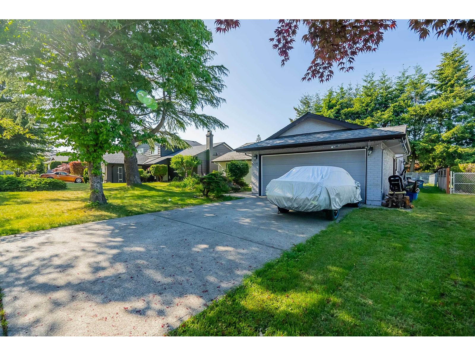 15491 Roper Avenue, Surrey, BC, V4B 2G4