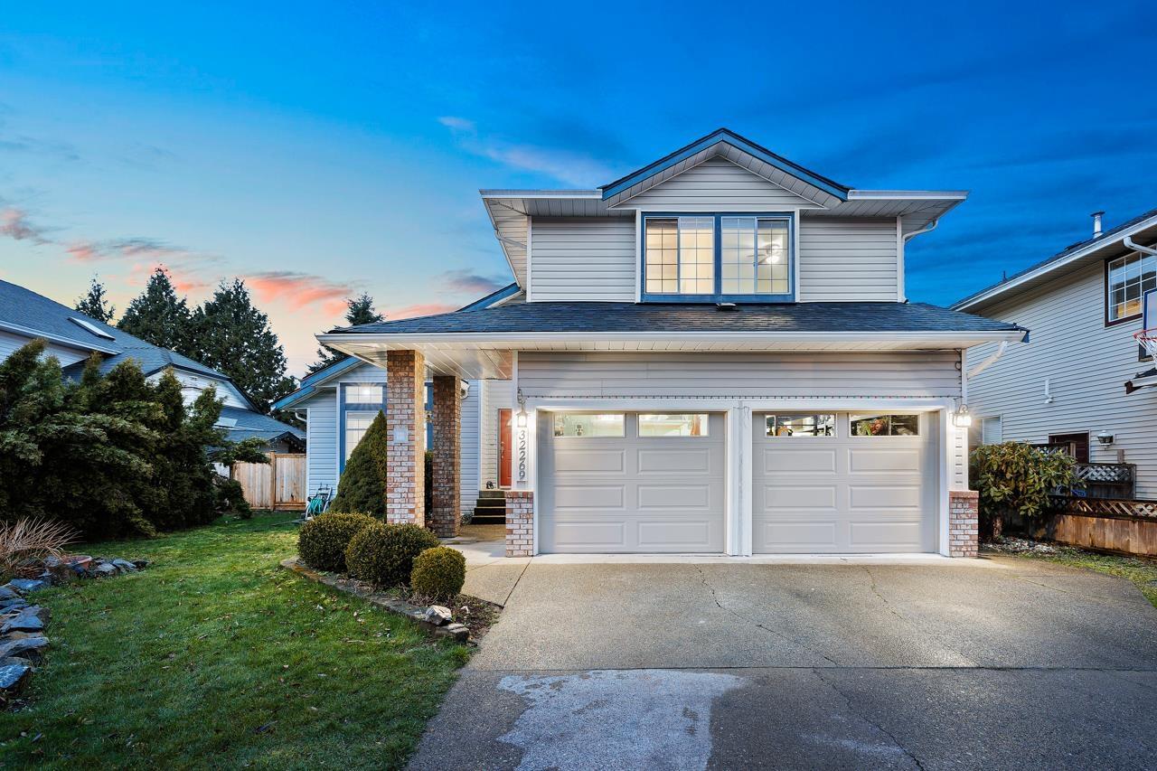 32269 Rogers Avenue, Abbotsford, BC, V2T 5B4