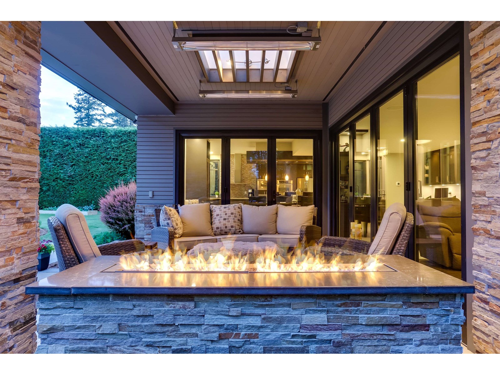 17174 27a Avenue, Surrey, BC, V4P 2V4