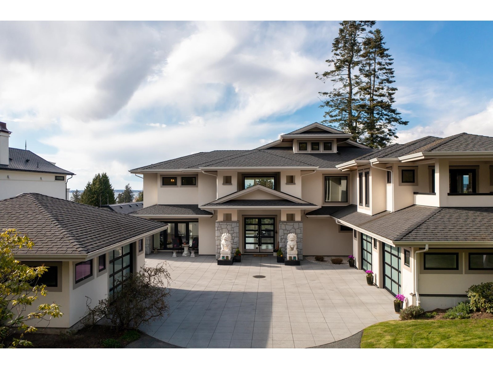 2729 Crescent Drive, Surrey, BC, V4A 3J9