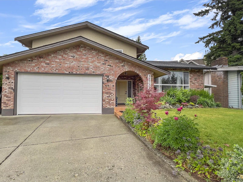 32739 Avalon Crescent, Abbotsford BC V2T 3W9