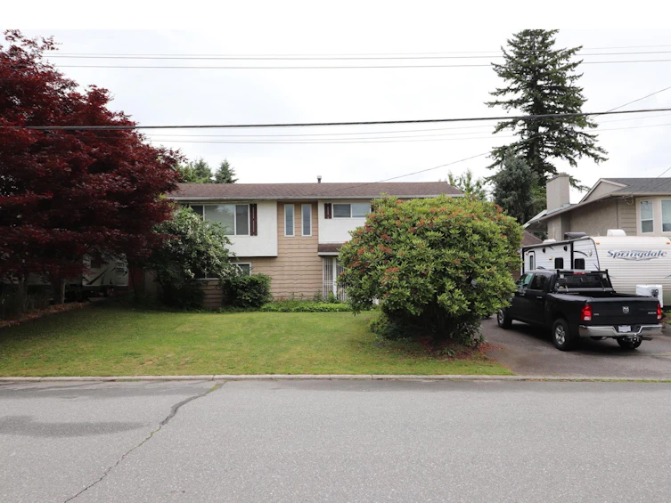 34632 Mierau Street, Abbotsford, BC, V2S 4W8