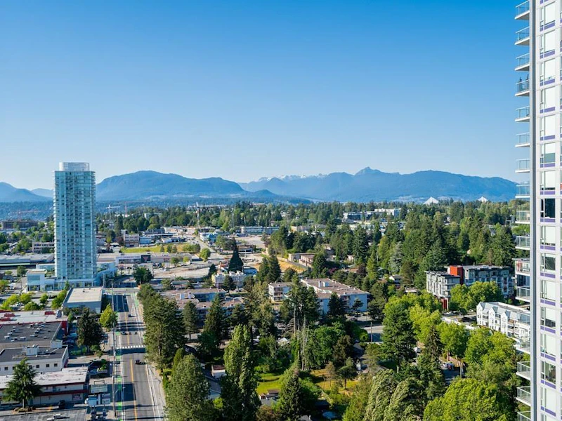 2403 - 9981 Whalley Boulevard, Surrey BC V3T 0G6