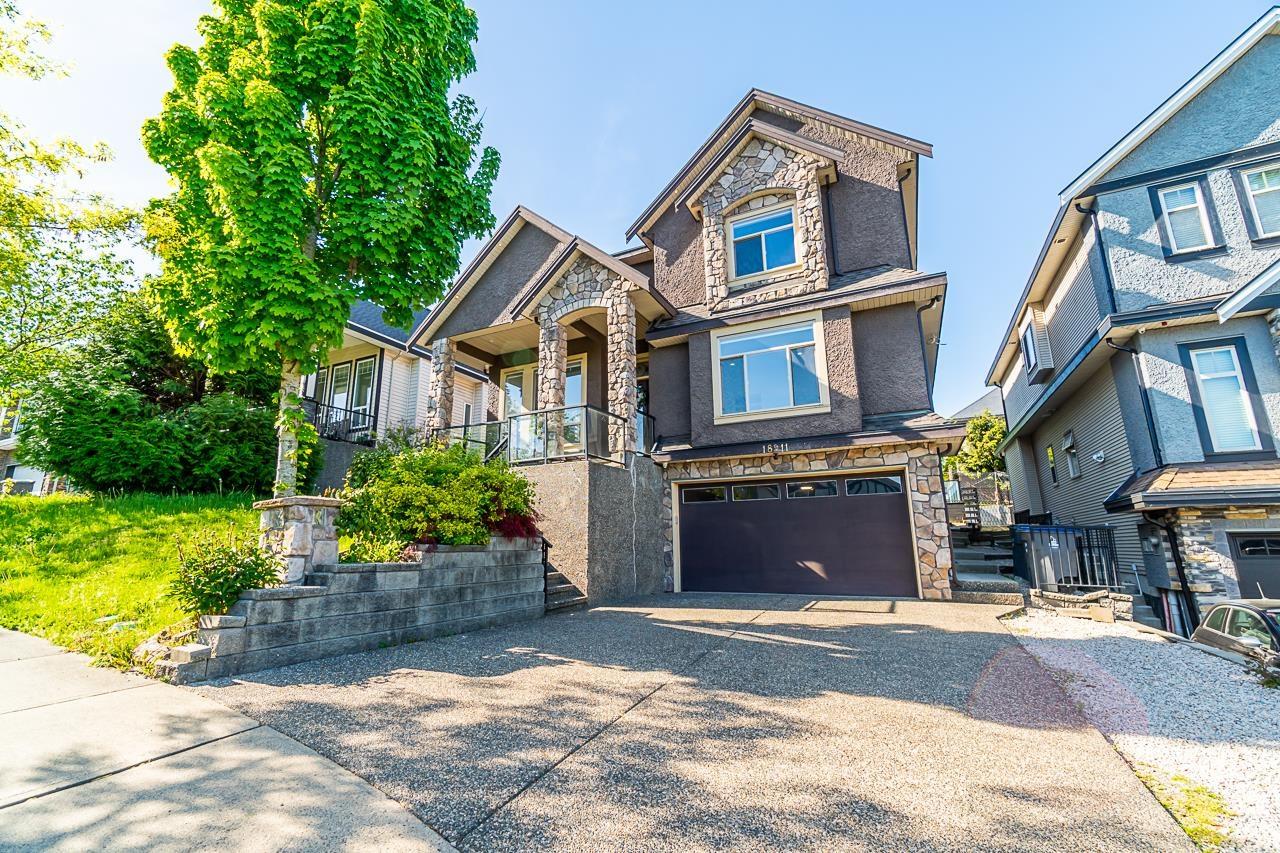 18911 55 Avenue, Surrey, BC, V3S 5J8