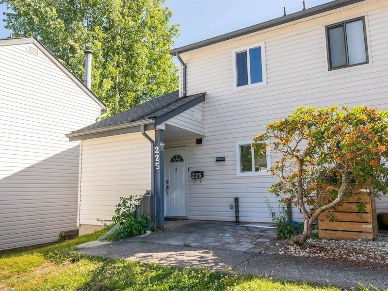 225 - 13620 67th Avenue, Surrey BC V3W 6X5