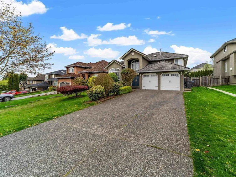 15463 79a Avenue, Surrey, BC, V3S 8N8